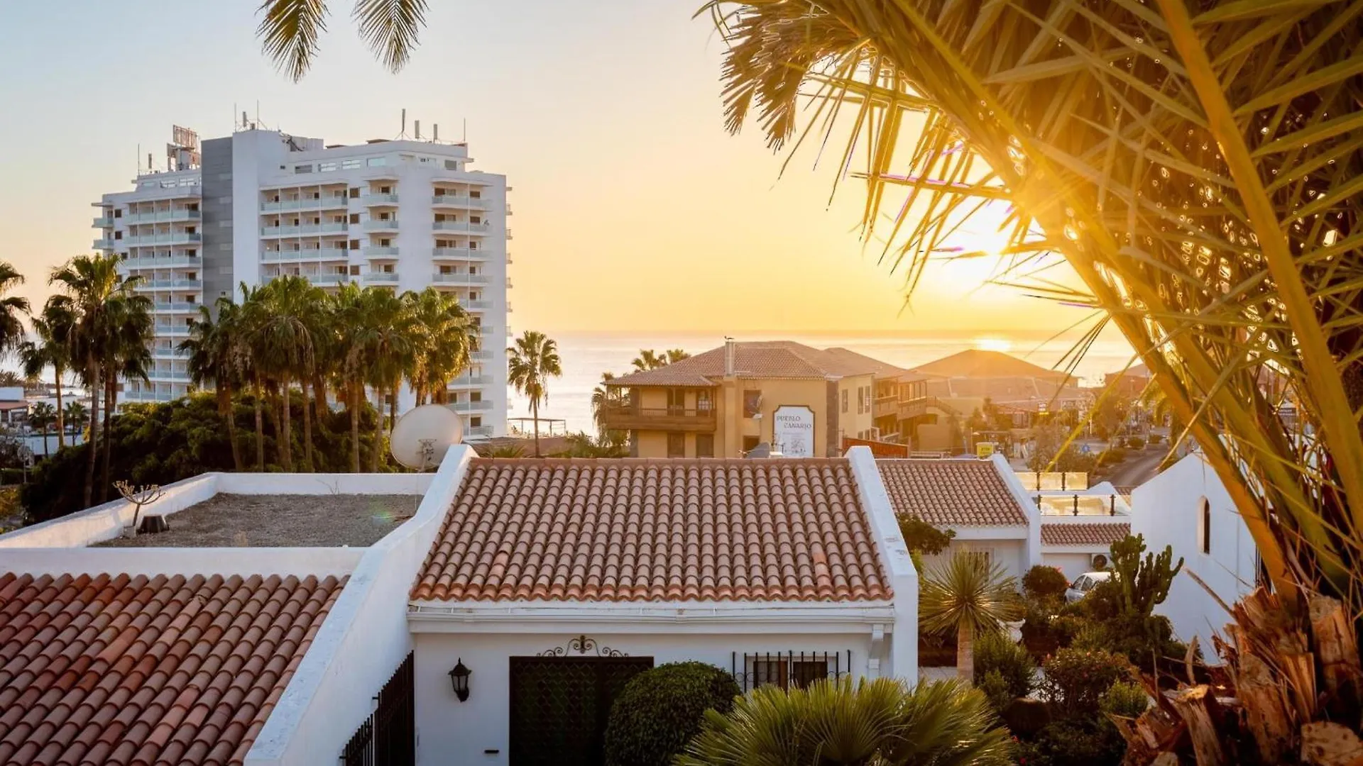 2B. Cozy Las Flores Big Terrace With Pool Costa Adeje  Costa Adeje (Tenerife)
